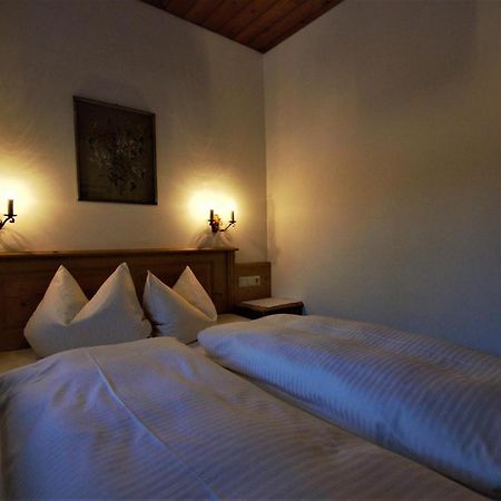 Ferienhaus Waldwinkl Hotel Grainau Quarto foto
